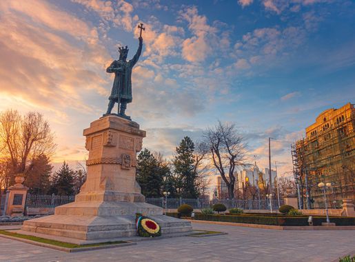 File:Monumentul lui Ștefan cel Mare și Sfânt din Chișinău 14 - March - 2020  18.16.17 41.jpg - Wikimedia Commons