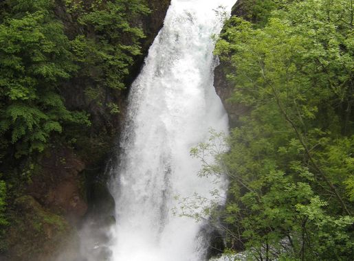 File:Wasserfall des Weißen Drin, Kosovo - panoramio.jpg - Wikimedia Commons