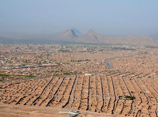 File:Aerial view of a section of Kandahar in 2013.jpg - Wikipedia