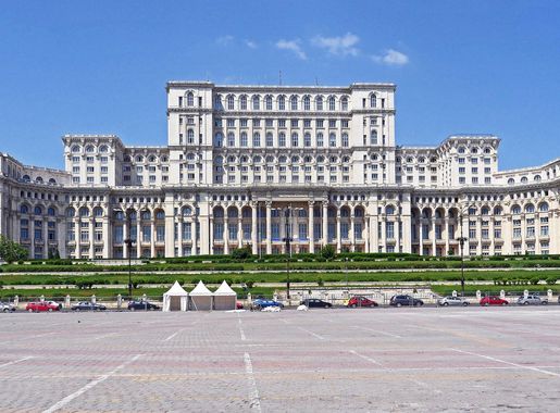 The Parliament Palace in Bucharest, Romania image - Free stock photo -  Public Domain photo - CC0 Images