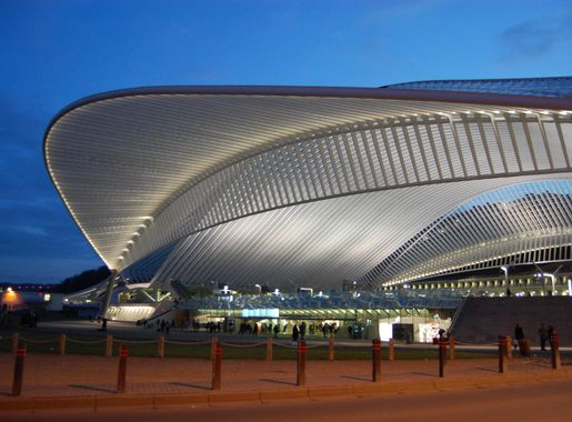 File:Vue de la gare des Guillemins.jpg - Wikimedia Commons