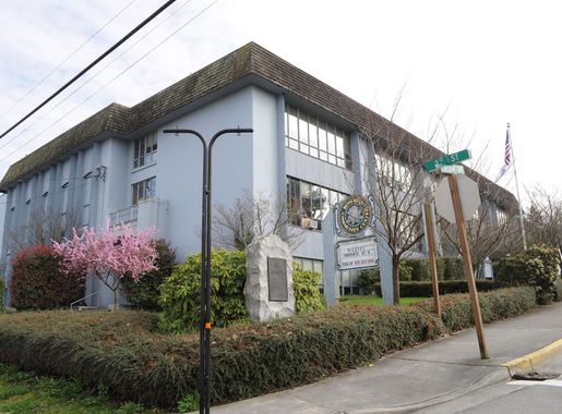 File:Mukilteo, WA - Rosehill Community Center 01.jpg - Wikimedia Commons