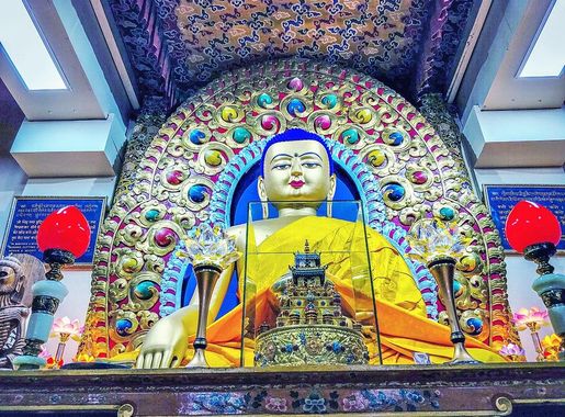 File:Statue of Buddha in Dalai Lama Temple-Dharamshala-Himachal Pradesh.jpg  - Wikimedia Commons