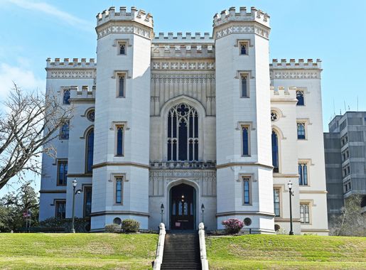 File:Old Louisiana state capitol, west side.jpg - Wikimedia Commons