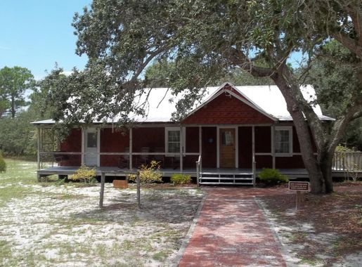 File:Cedar Key State Museum Whitman03.JPG - Wikimedia Commons
