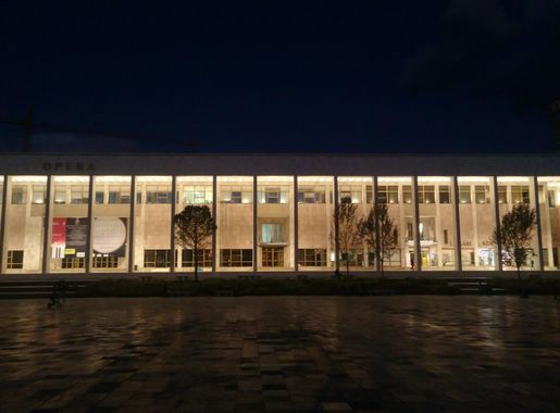 File:Pallati i Operas Kultures dhe Baletit.jpg - Wikimedia Commons