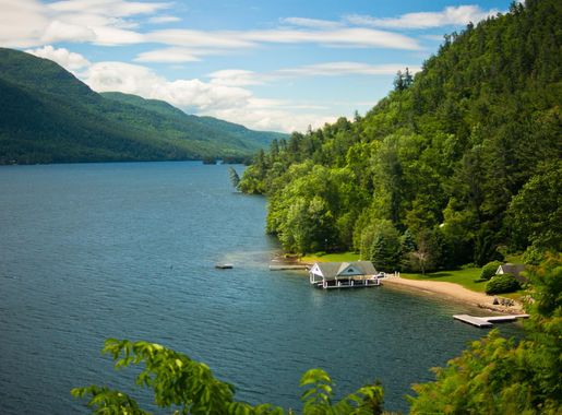 File:Lake George in The Adirondack Mountains.jpg - Wikimedia Commons