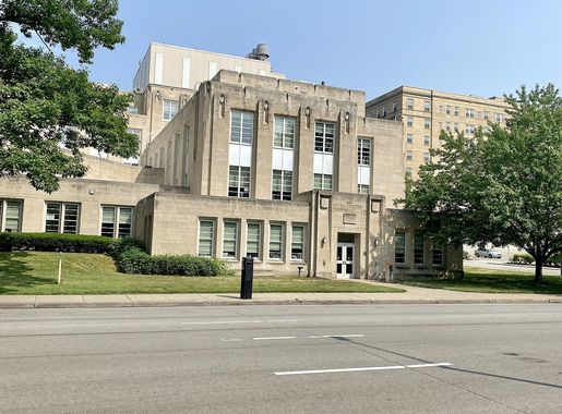 File:Clapp Hall, University of Pittsburgh, 5th Avenue and Tennyson Avenue,  Oakland, Pittsburgh, PA - 53617120631.jpg - Wikimedia Commons