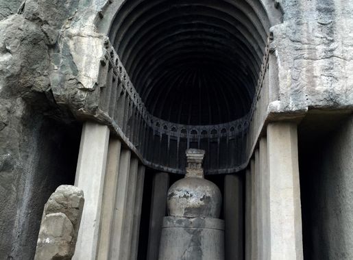 దస్త్రం:1 Hinayana style Aurangabad Buddhist Cave with stupa.jpg -  వికీపీడియా