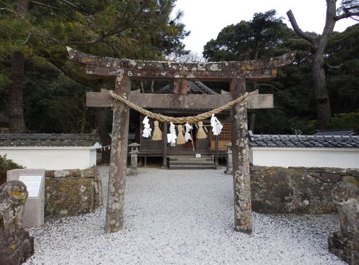 ファイル:鳥居（陸側）.JPG - Wikipedia