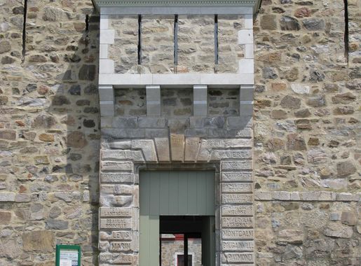 File:Fort Chambly Entrance.JPG - Wikimedia Commons