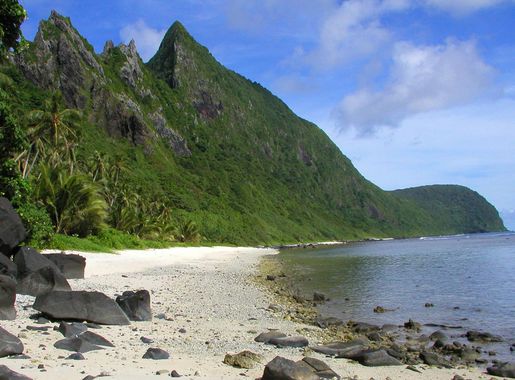 File:Ofu Beach NPS.jpg - Wikipedia