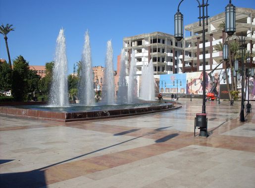 Free Images : architecture, skyline, city, skyscraper, cityscape, downtown,  plaza, landmark, public space, fountain, morocco, town square, water  feature, urban area, human settlement, marakech, zara square 3072x2304 - -  773418 - Free stock photos - PxHere