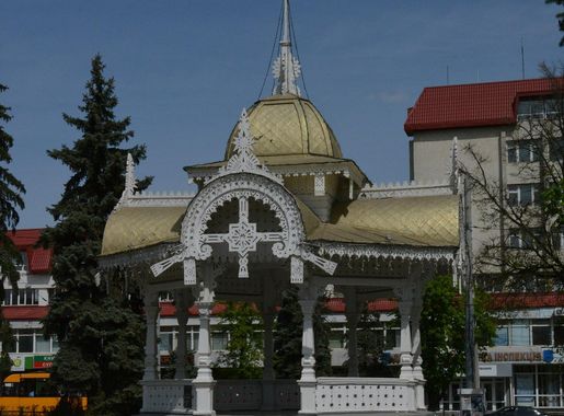 File:Sumy Pokrovs'ka Ploscha Al'tanka 017 2 (YDS 4162).JPG - Wikimedia  Commons