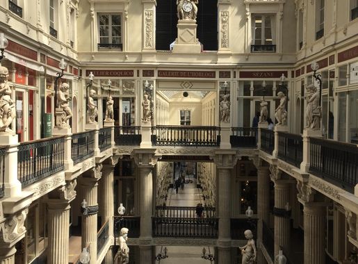 File:Le passage Pommeraye.jpg - Wikimedia Commons