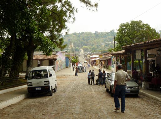 Archivo:Calles de Juayua 1.JPG - Wikipedia, la enciclopedia libre