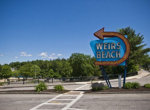 File:Weirs Beach.jpg - 维基百科，自由的百科全书