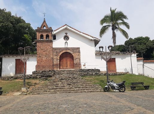 Archivo:Iglesia de San Antonio (Cali).jpg - Wikipedia, la enciclopedia libre