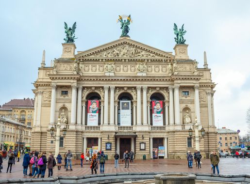 File:Lviv Opera House.jpg - Wikimedia Commons