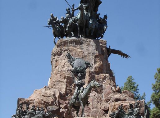 Archivo:Mendoza - Cerro de la Gloria - Monumento.jpg - Wikipedia, la  enciclopedia libre
