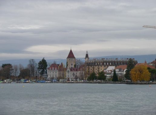 File:Château d'Ouchy.jpg - Wikimedia Commons