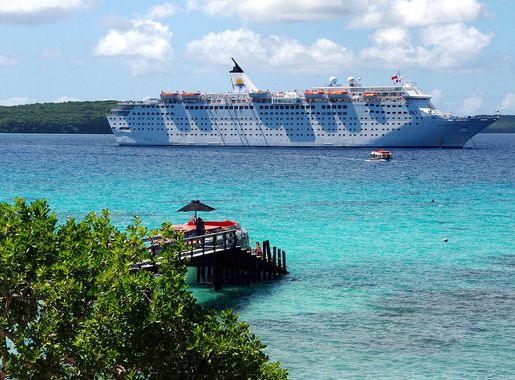 File:Pacific Sun Lifou.jpg - Wikimedia Commons