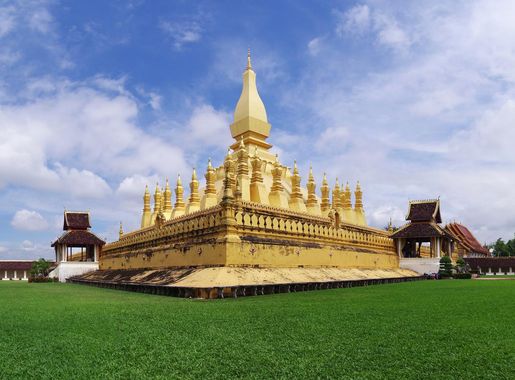 File:Pha That Luang - Vientiane (Laos) I.jpg - Wikipedia