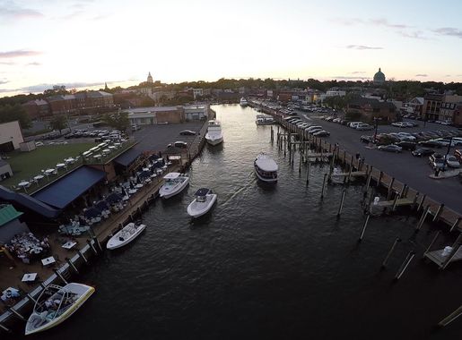 File:Annapolis Harbor alongside Dock Street by Don Ramey Logan.jpg -  Wikimedia Commons