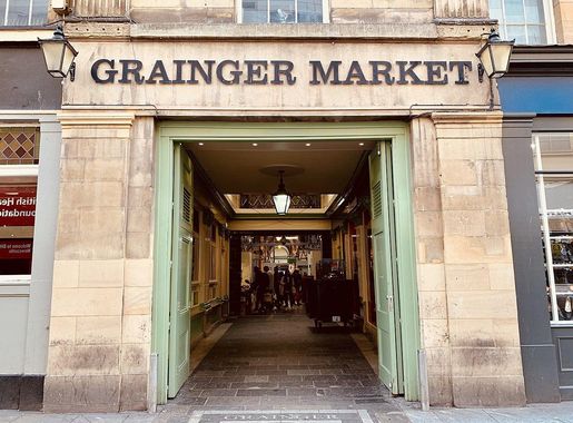 File:Grainger Market, North Front, Newcastle upon Tyne.jpg - Wikimedia  Commons