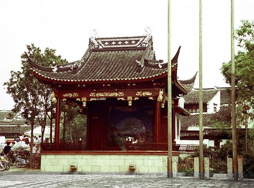 File:Tongli4.JPG - Wikimedia Commons