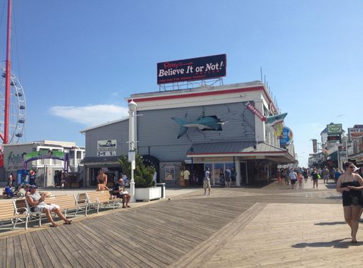 File:Ripleys Ocean City MD from north.jpg - Wikimedia Commons