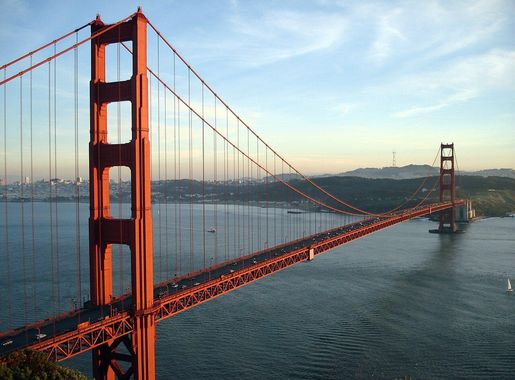 File:GoldenGateBridge-001.jpg - Wikipedia