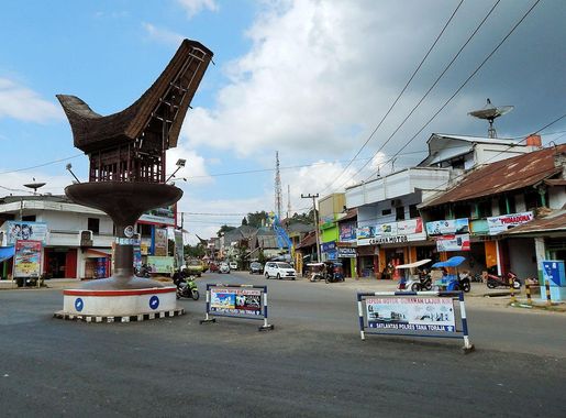 File:Rantepao.jpg - Wikimedia Commons