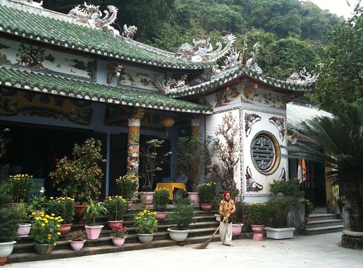 Tập tin:Linh Ung Pagoda Marble Mountain.jpg – Wikipedia tiếng Việt