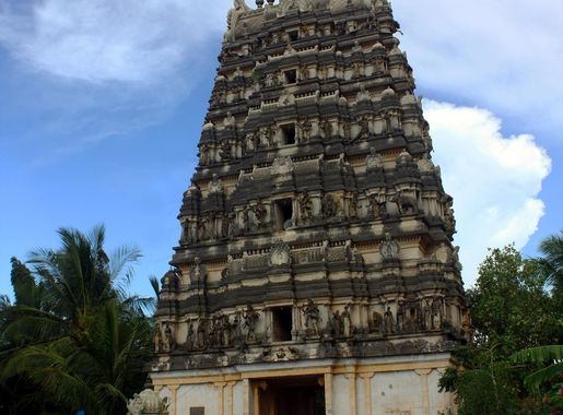 File:Maviddapuram Kandaswamy temple.JPG - Wikimedia Commons