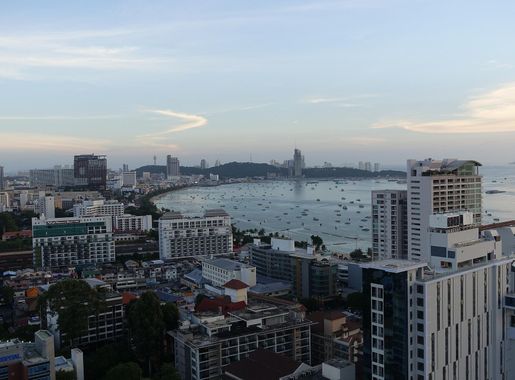 File:Central Pattaya and beach at sunset in 2017.jpg - Wikimedia Commons