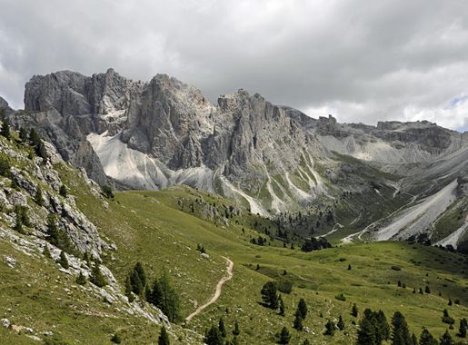 File:La Canssles Furcela de Forces de Selles Val Gardena.JPG - Wikimedia  Commons