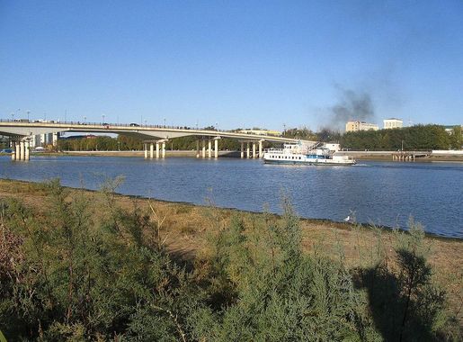Fichier:Atyrau - Oural.JPG — Wikipédia