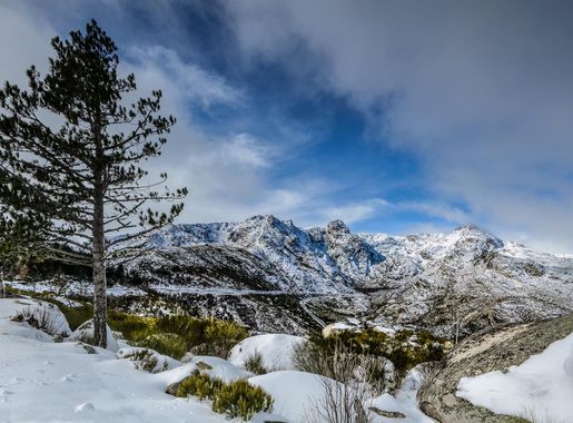 File:Serra da Estrela -2 - Portugal (16645636230).jpg - Wikimedia Commons