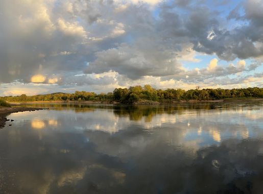 Panoramic View of the Wisconsin River at Sauk City Railroad bridge image -  Free stock photo - Public Domain photo - CC0 Images
