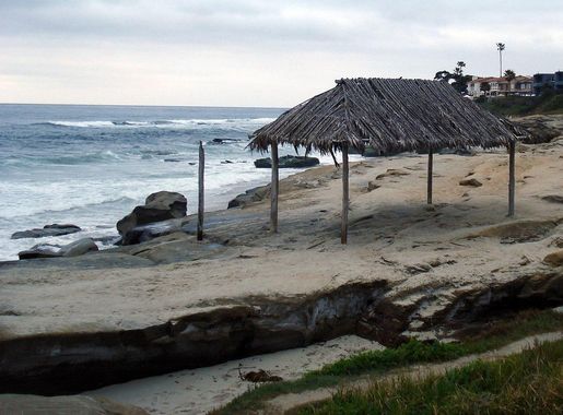 File:WindanseaBeachShack.jpg - Wikimedia Commons