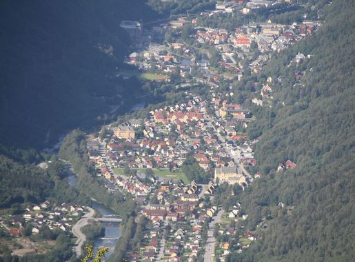 File:Rjukan panorama IMG 0052.JPG - Wikipedia