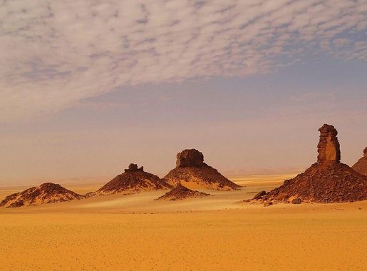 File:Parc National du Tassili N'AJJER ( W.Illizi ) 02.jpg - Wikimedia  Commons