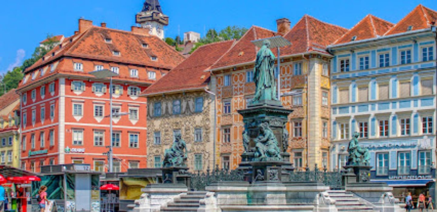 Luegghäuser