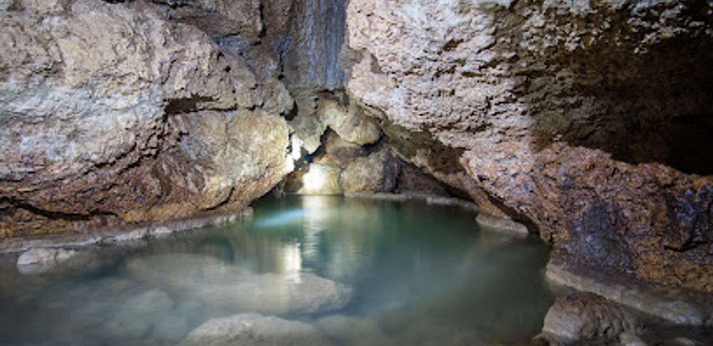 Cantabon Cave