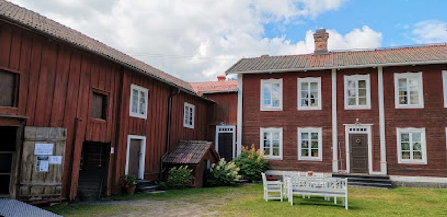 Gästgivars, Vallsta