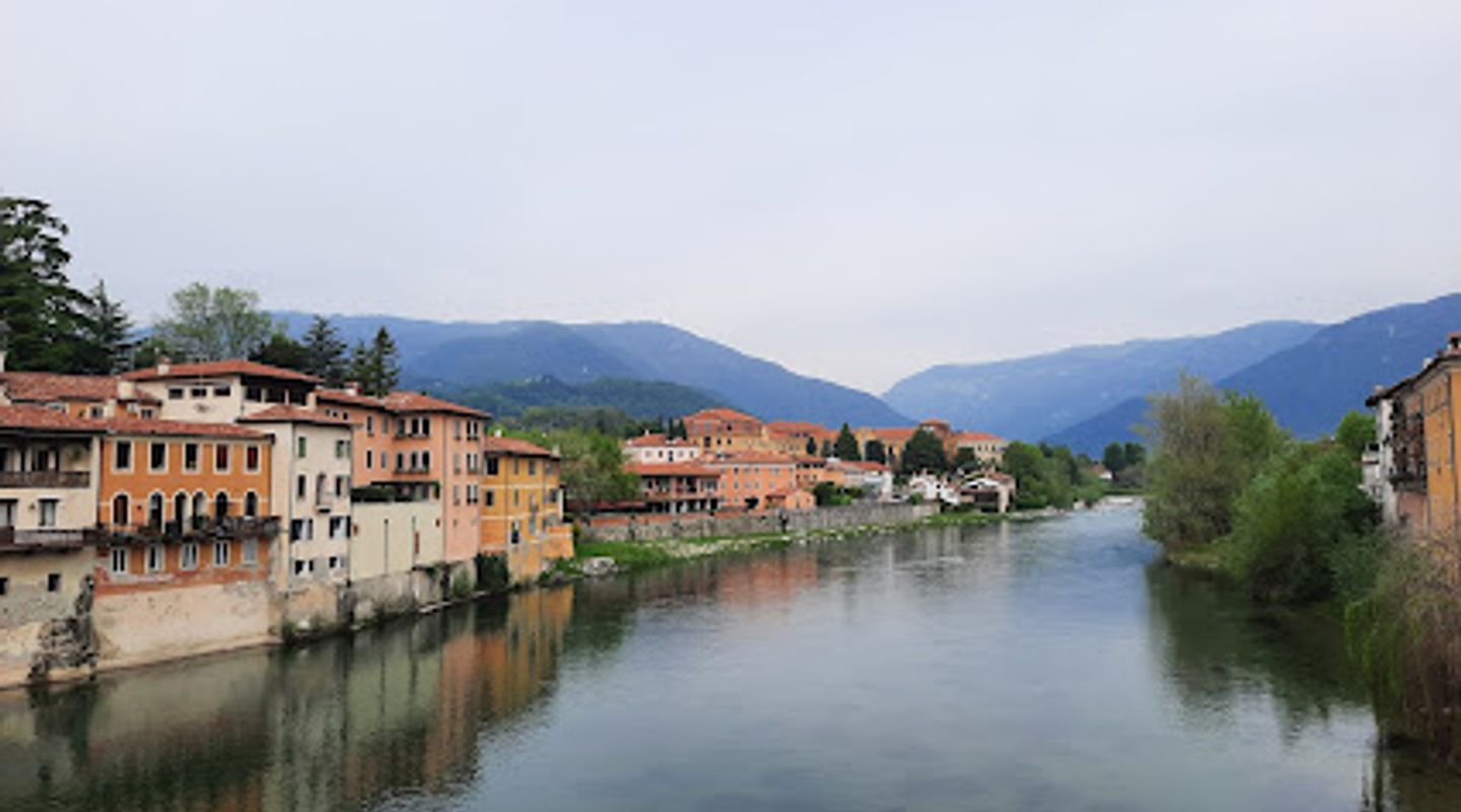 Ponte Vecchio (Ponte degli Alpini)