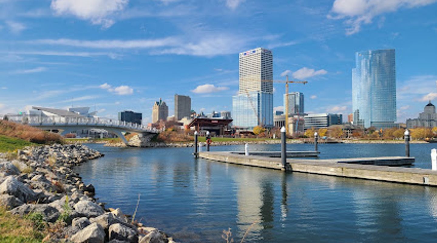 Lakeshore State Park
