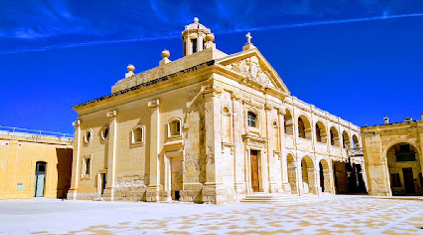 Fort Manoel