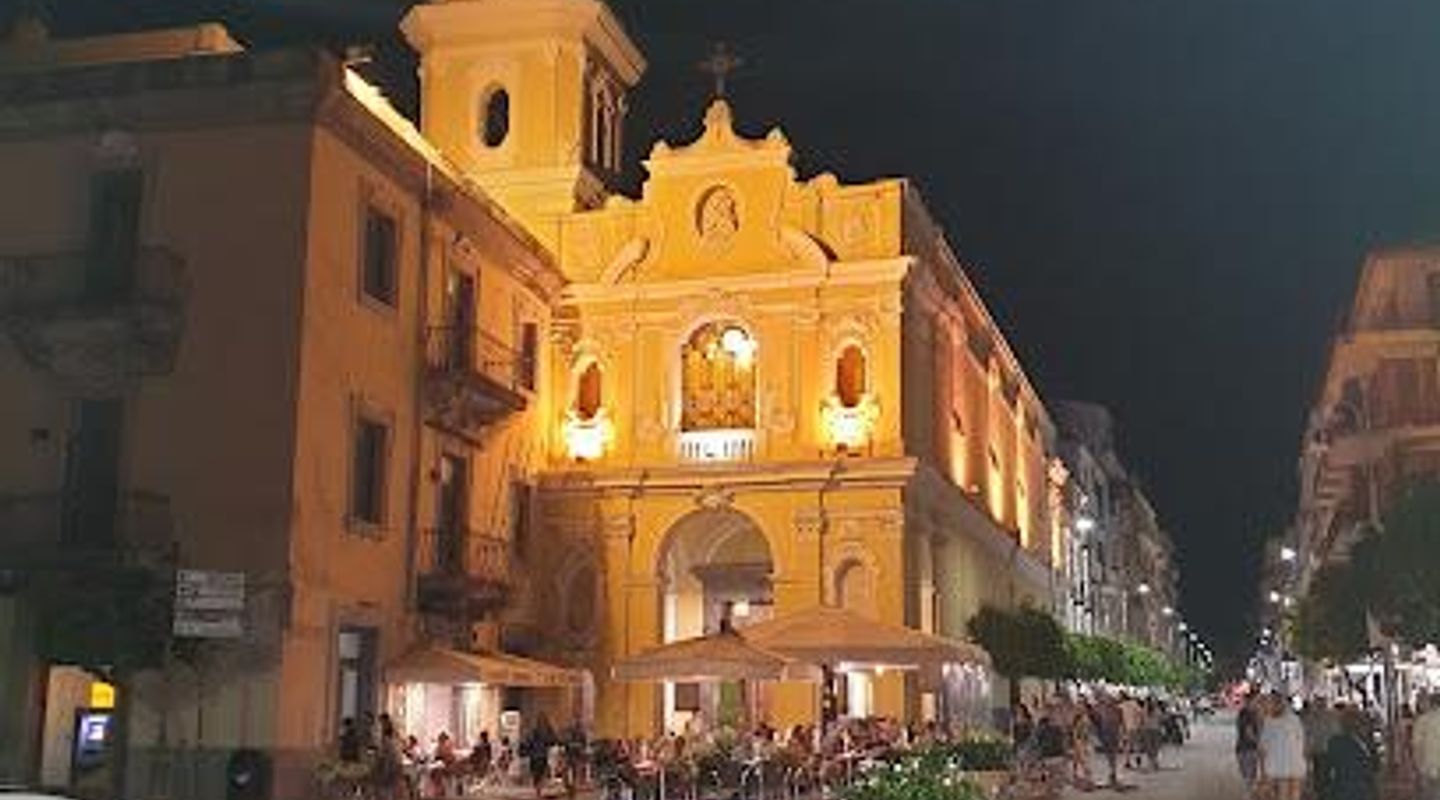 Piazza Torquato Tasso, 9